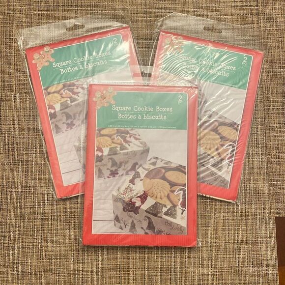 Christmas Gnomes Square Cookie Gift Boxes Total of 6 Boxes New in Packages - Picture 1 of 7